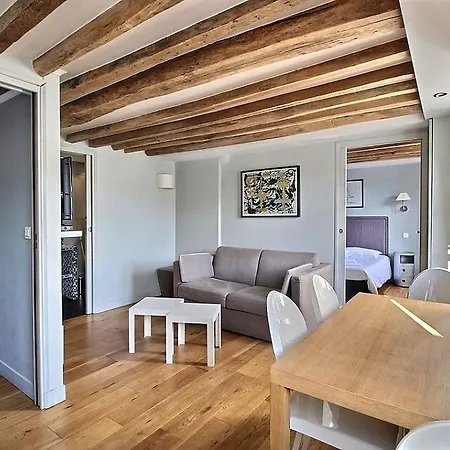 Passage Sainte Anne Apartment *